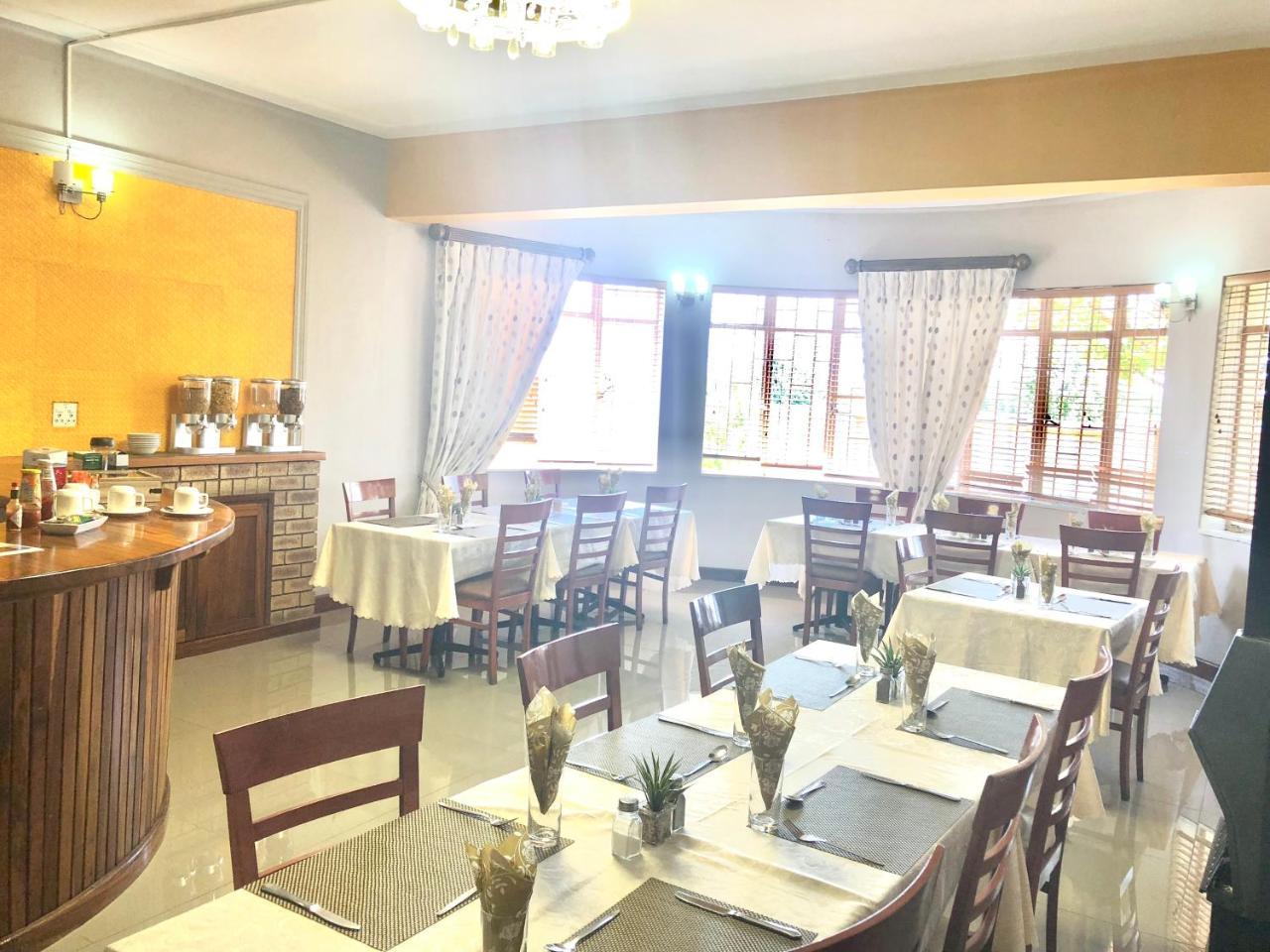 Lido Hotel Йоханесбург Екстериор снимка